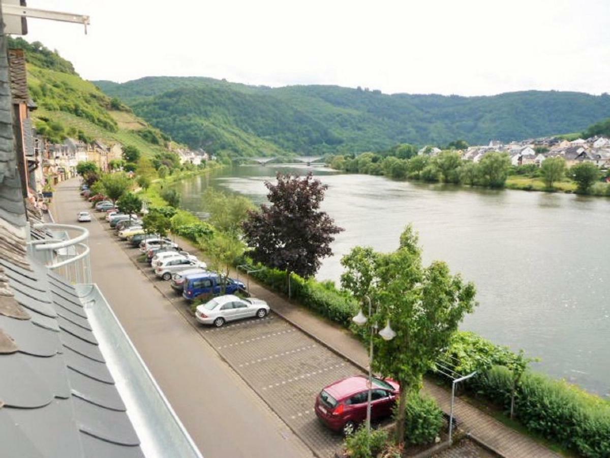 Mosel Ausblick Apartment Zell an der Mosel Exterior photo