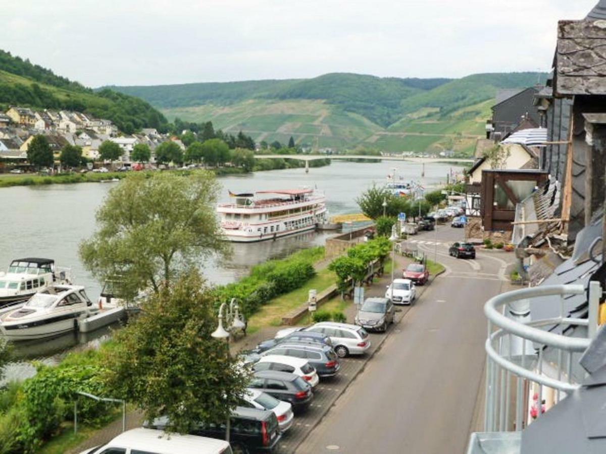 Mosel Ausblick Apartment Zell an der Mosel Exterior photo