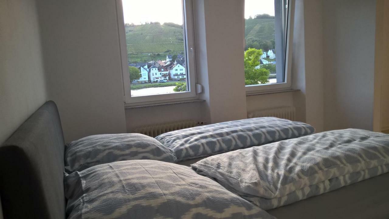 Mosel Ausblick Apartment Zell an der Mosel Exterior photo